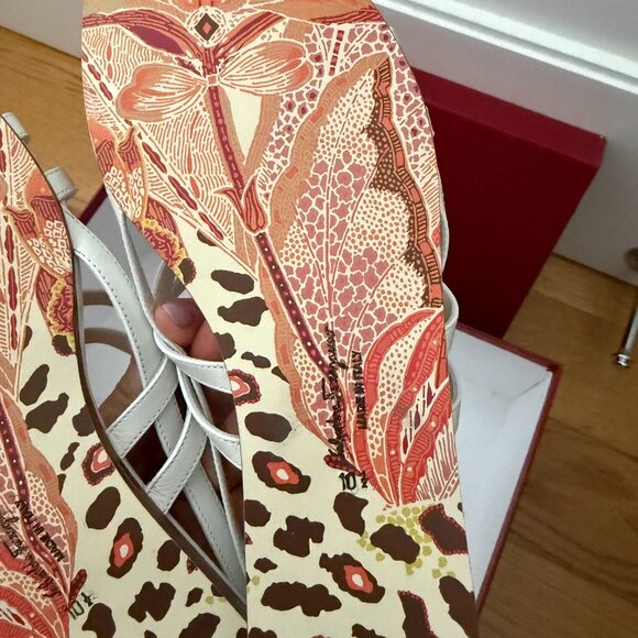 NWT Salvatore Ferragamo Cage Flat Sandals White Leather Strappy Open Toe Sz 10.5 - Picture 8 of 8